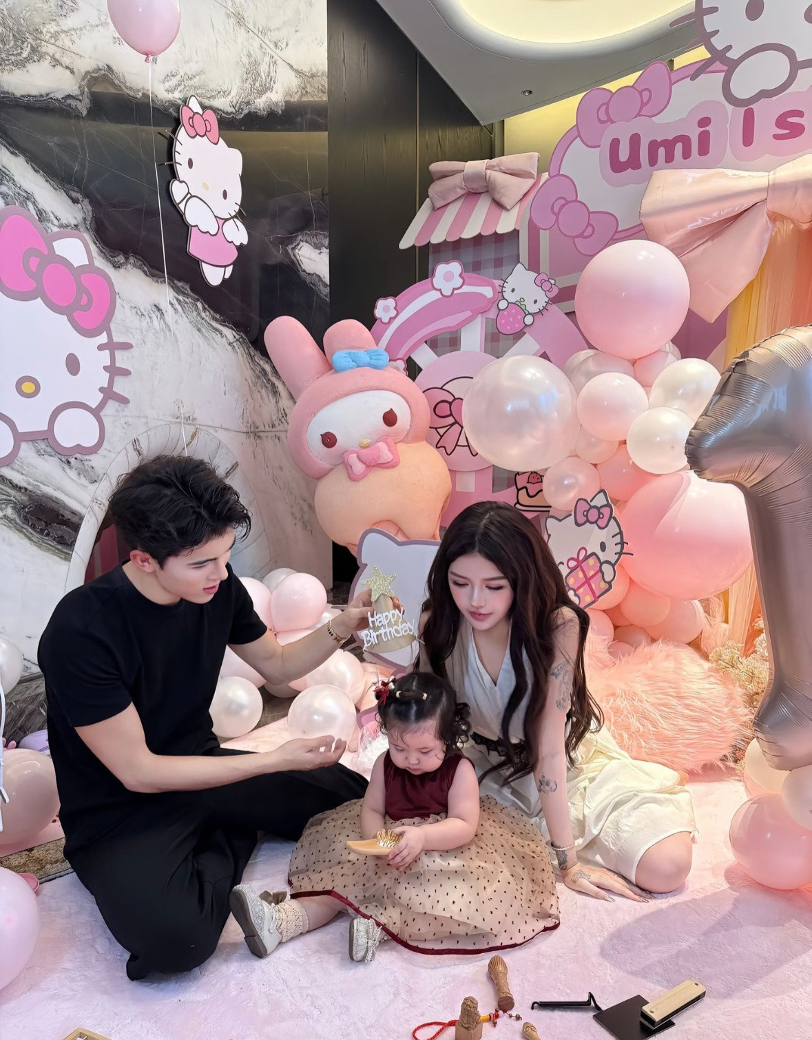 韩安冉和宋浩然两口子为了赚奶粉钱，感觉什么都说得出来分分合合的，已经听腻了，小优