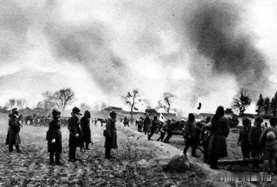 日寇暴行:汝南殷湾寨惨案1944年3月，汝南县城第三次沦陷。此次沦陷后，日寇