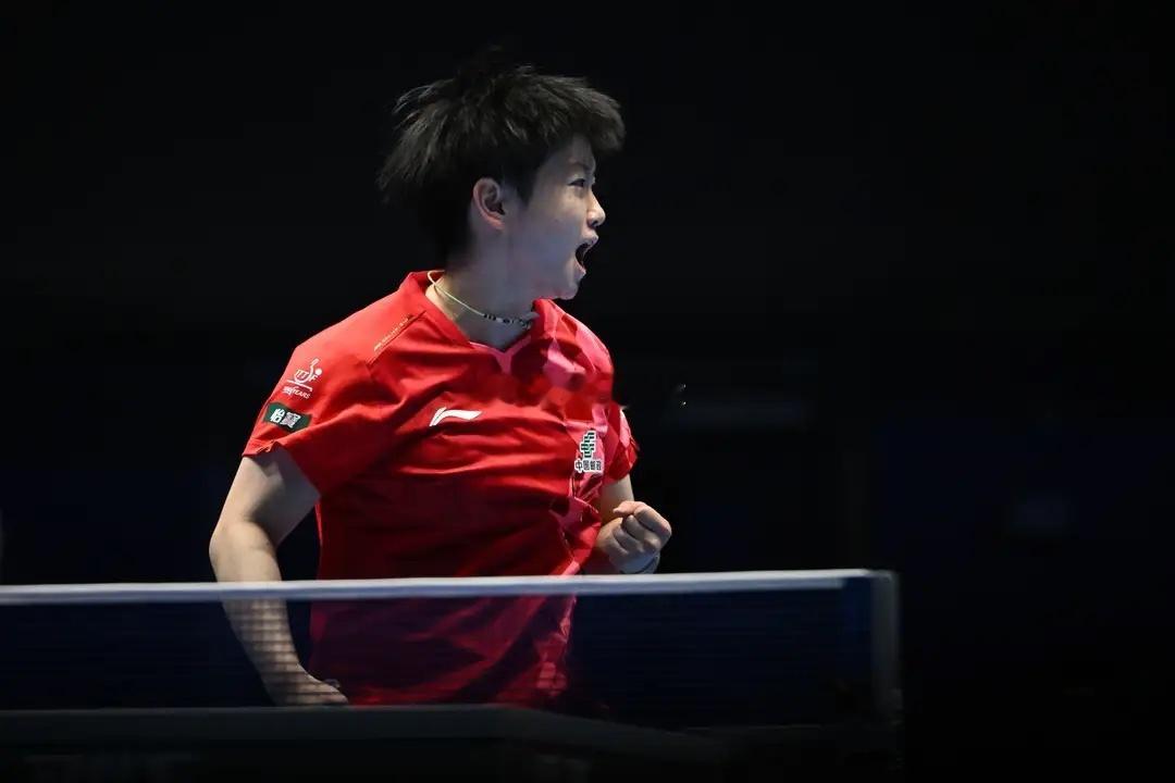 中国女团vs日本中国1-2日本第四盘：孙颖莎vs张本美和第一局：11-2孙颖莎
