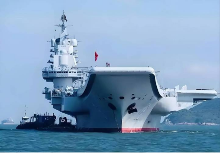 赫鲁晓夫曾说，“航母就是靶子，海上棺材”，然而实验后才发现，‘美国’号接受约25天测试后，于2005