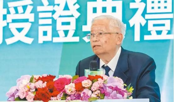 台积电2nm芯片泄密就是闹剧 75岁的台积电前资深副总经理罗唯仁，退休之后转