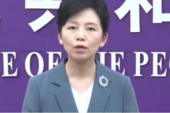 中国曾又悄悄关上了一扇更要命的门！在稀土还未撕完的时候，中国又加紧了另外一出口，