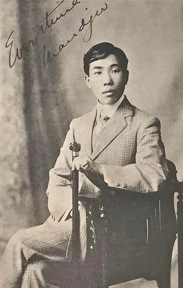 1909年，和尚苏曼殊与青楼女子枫子相遇，二人一见钟情，共度数晚，却始终相安无事