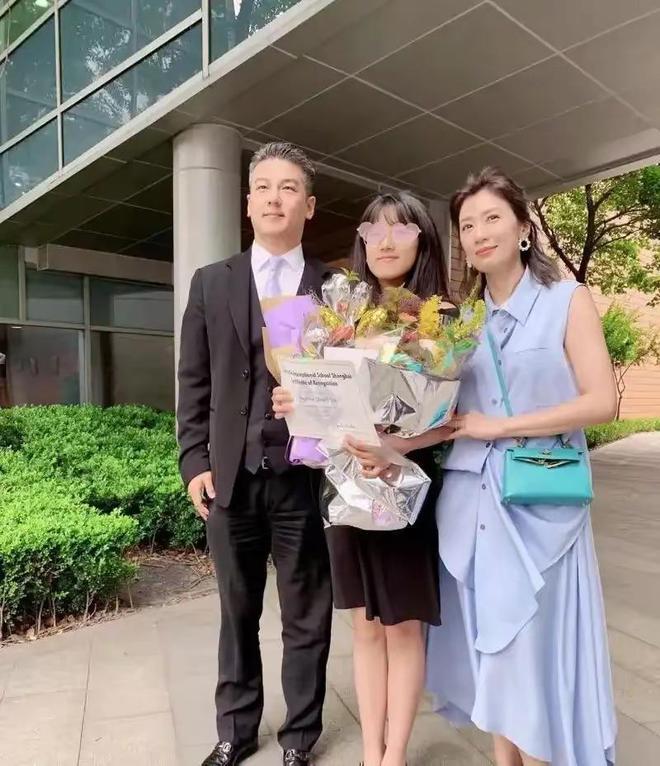 梧桐妹是贾静雯与孙志浩的女儿，因DNA检测才获准进入家门。贾静雯为争夺抚养权付出