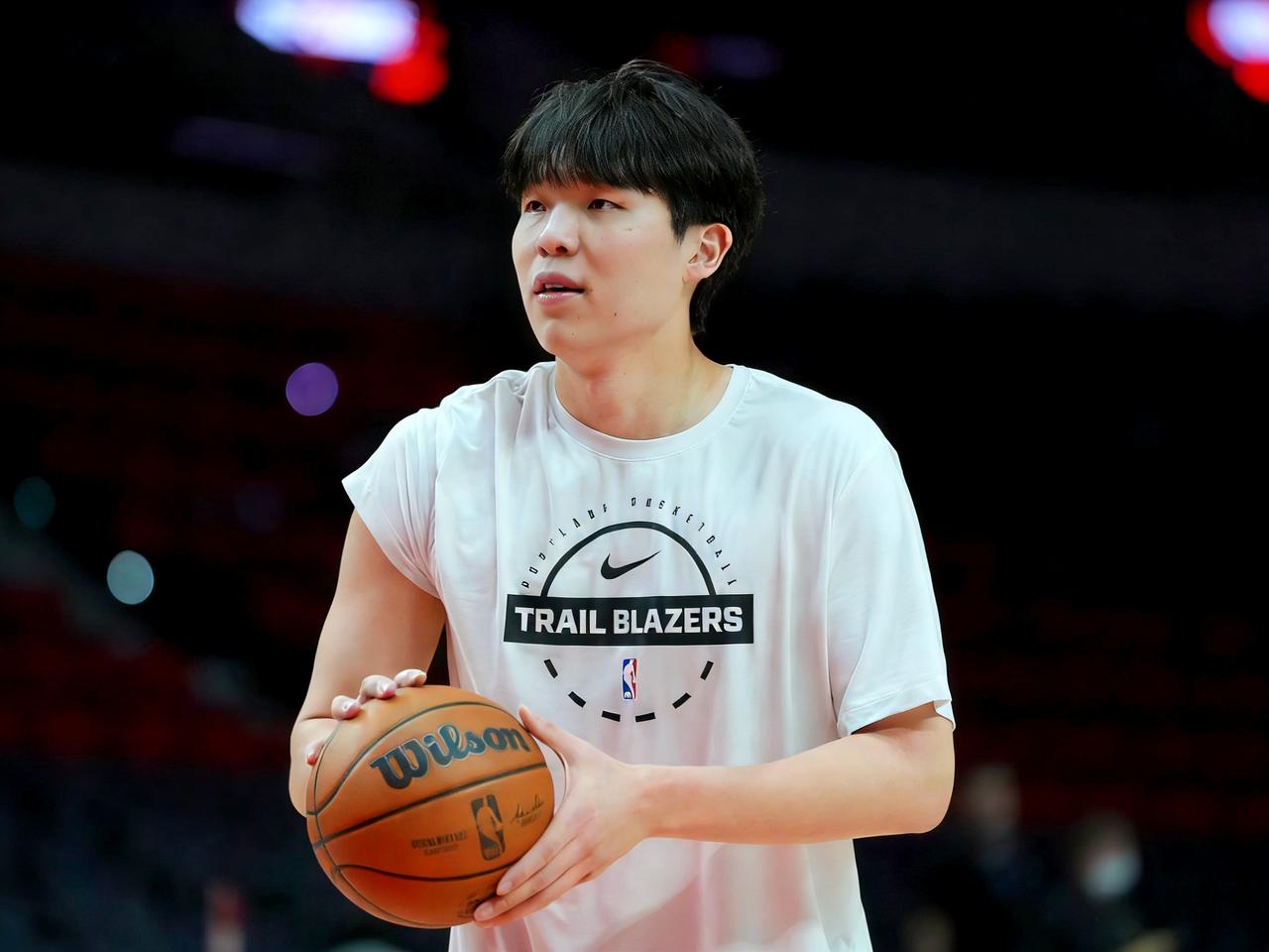 杨瀚森在混音队进步神速，因为有掘金系助教专门调教现在大家都看出来了，杨瀚森在