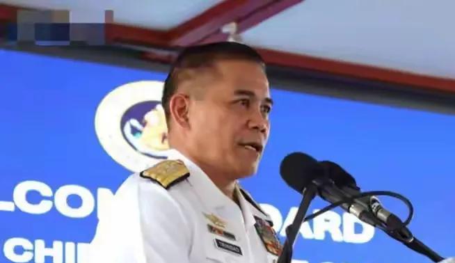 南海局势持续紧张，中菲围绕岛礁主权摩擦不断，美国介入加剧地区对抗。起因：菲律宾