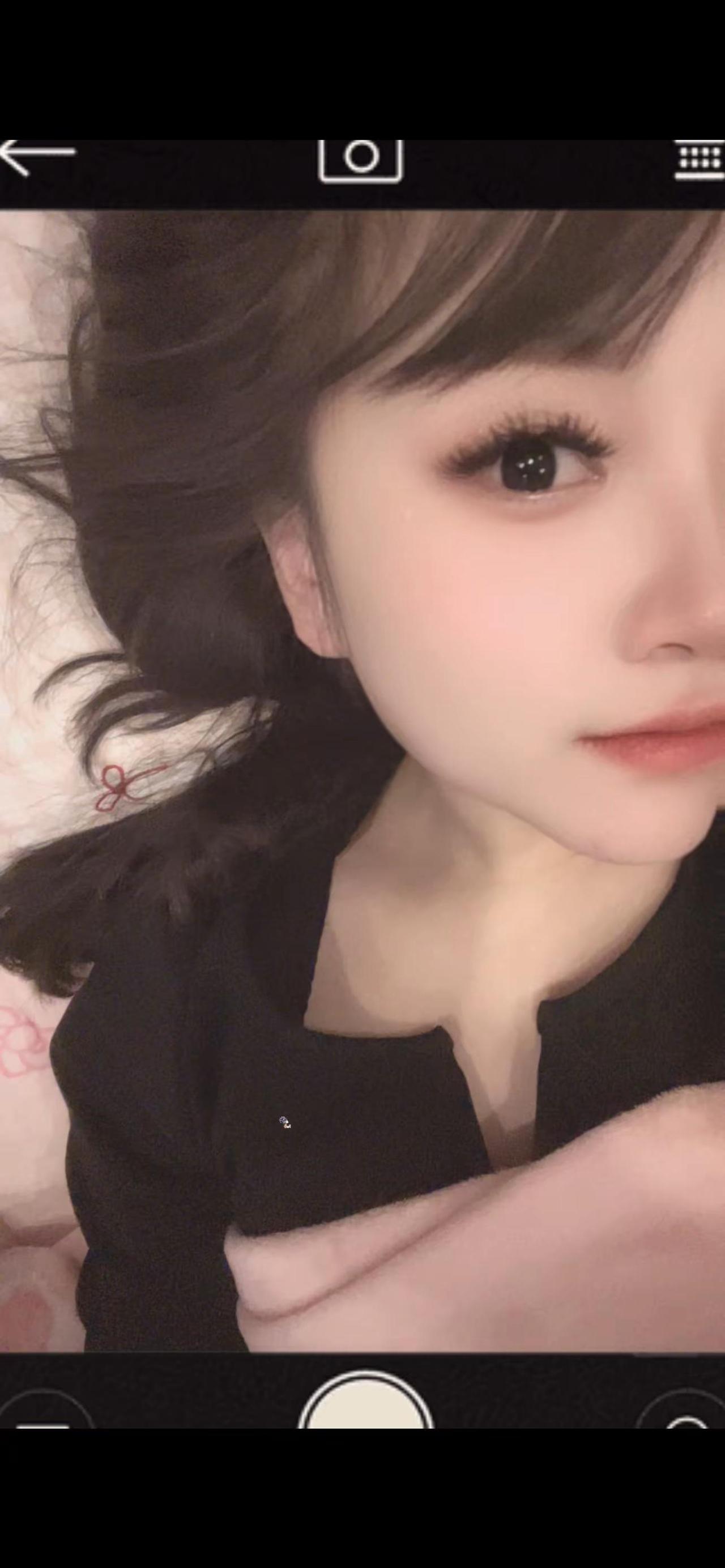 在咖啡一样的苦日子里，希望你能遇到一勺一勺给你放糖的人