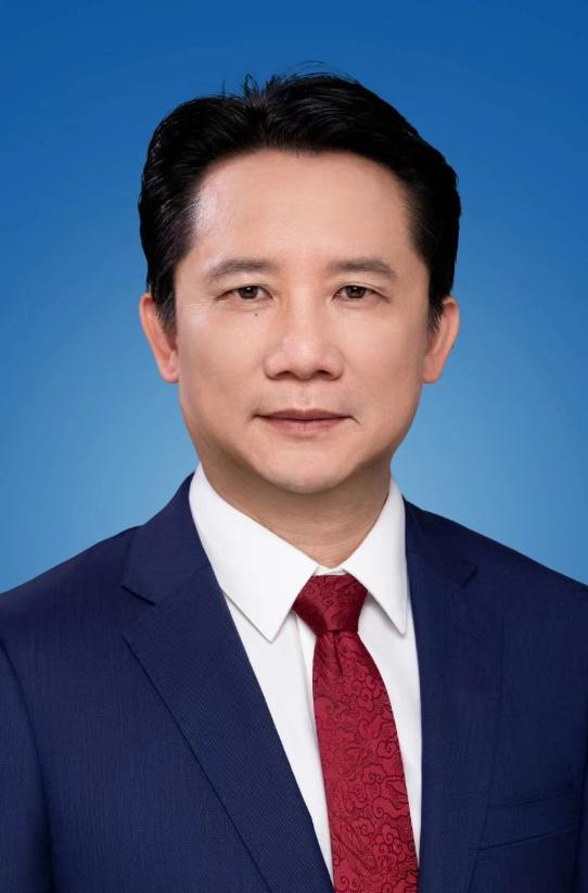最新通报，正局级的贵州省干部丁雄军，在落马16个月之后，正式以涉嫌受贿罪、洗钱罪
