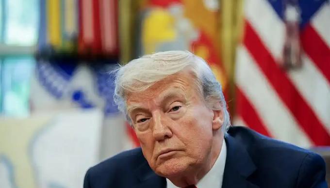 美国国内矛盾日益激化，我们为什么不离间他们？说出来你估计不信，要是中国插手，反而