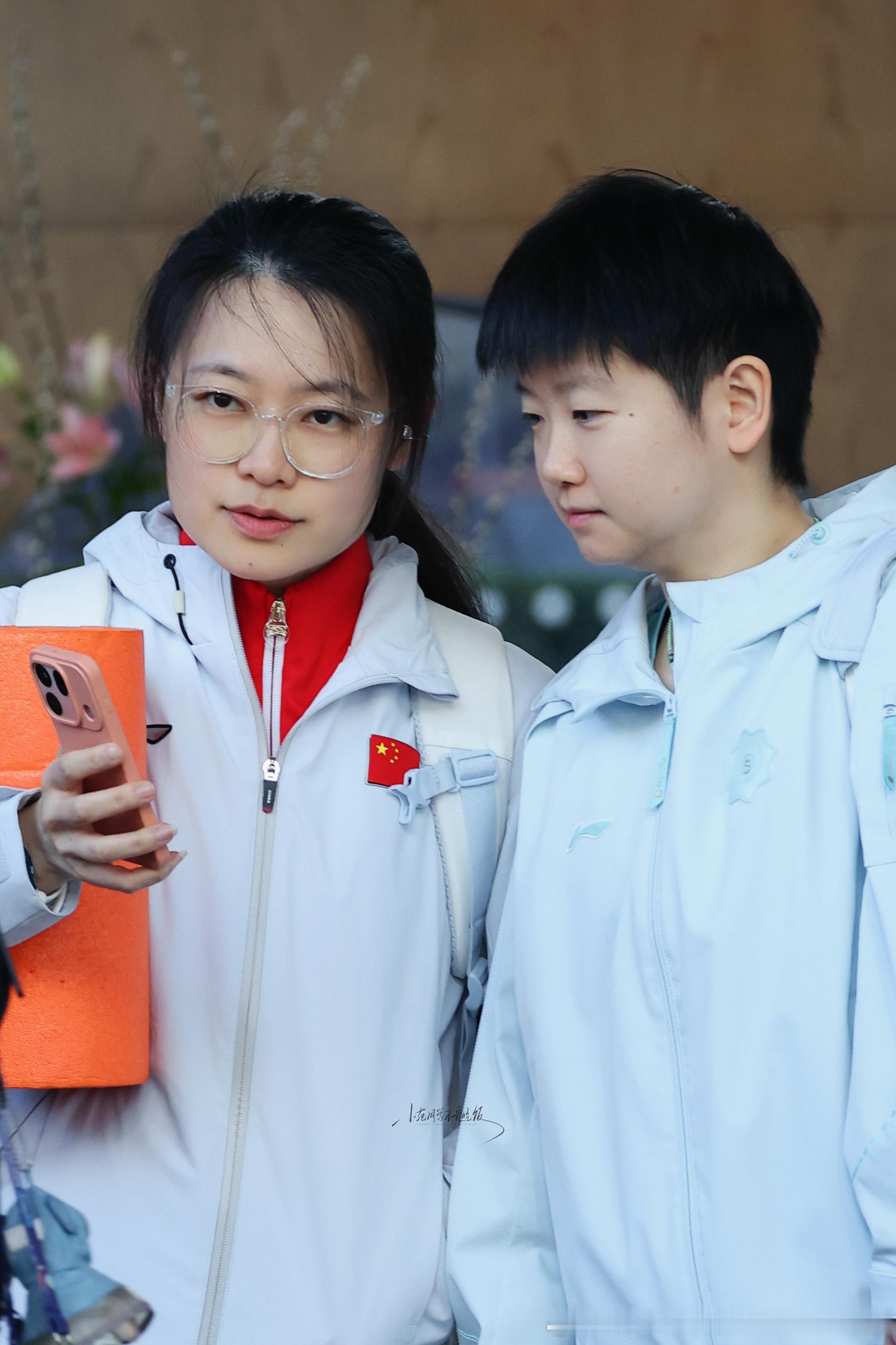 我家大大方方孩子，让身边人用上自己代言的OPPO高端旗舰机中，我记得孙颖莎还分过