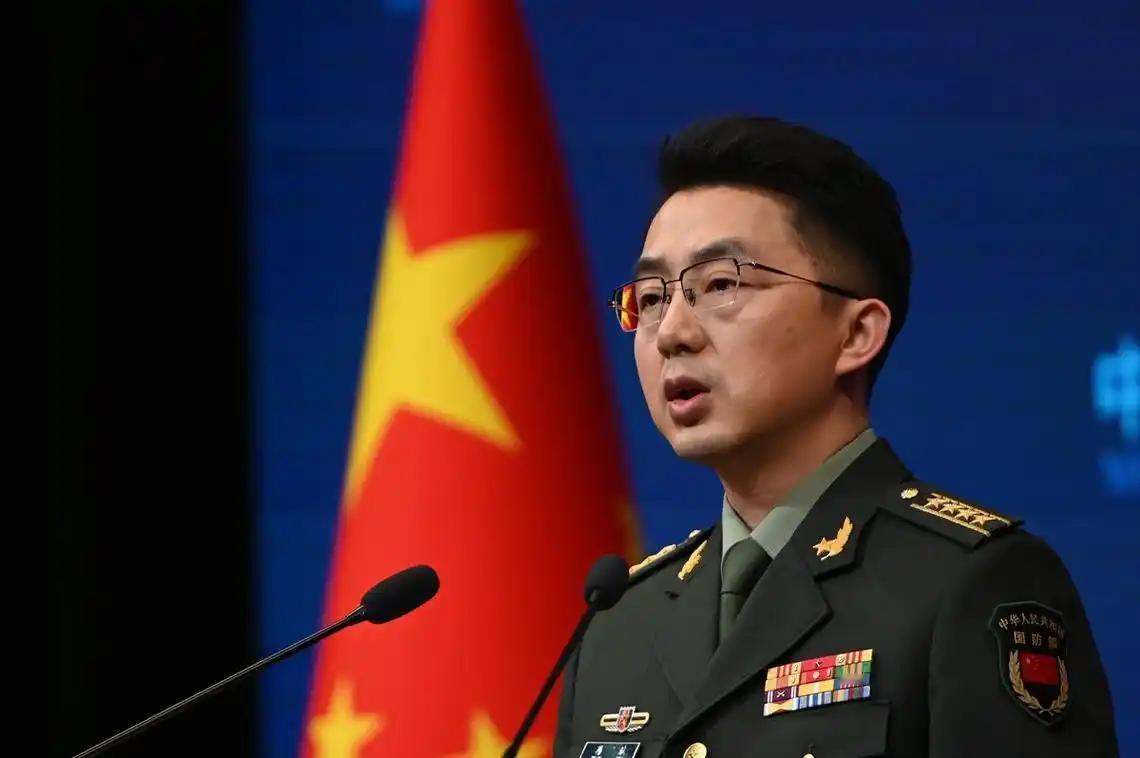 就在刚刚，中国国防部正式宣布，9月4日，中国国防部正式宣布：解放军陆军将