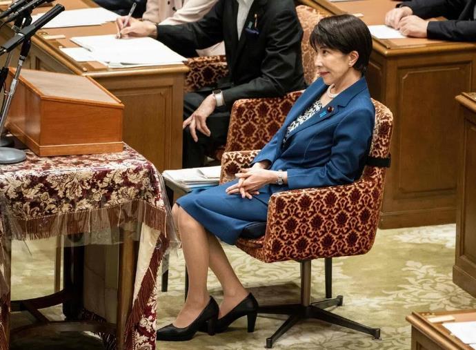 高市早苗支持率下滑，真的意味着“下台倒计时”吗？日本政坛的难题才刚开始。新加坡