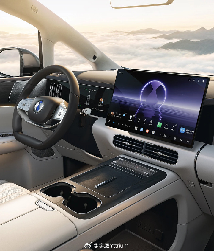 第二代腾势D9预售价38.98万起腾势D9这个车一直能稳坐王座，三年蝉联中国MP