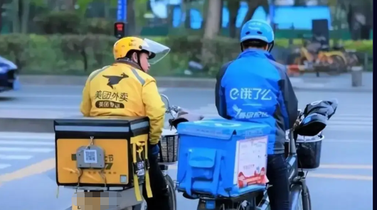 外卖大战打到一半，阿里开始尴尬了！钱烧得不少，差距一点没缩小，这仗还怎么打？