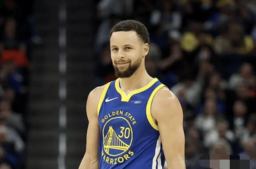 勇士天降噩耗啊！勇士126-113赢了尼克斯，可赛后传来坏消息，队记Anthon