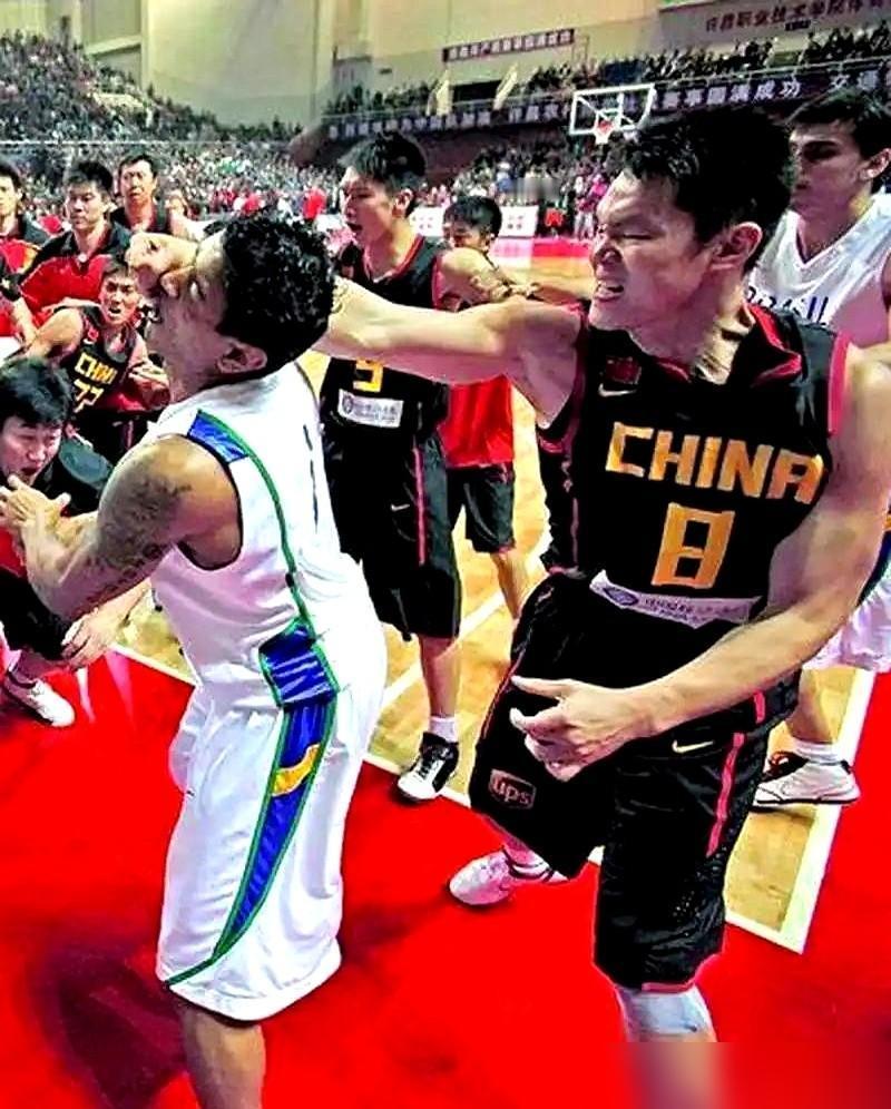 我跟你说，杨瀚森这事儿今天算是彻底破案了。原文里说的那些场景一扯出来，你大概