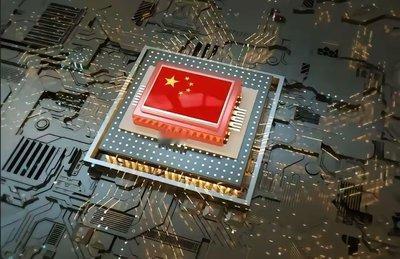 日本半导体行业最近集体陷入沉思，这帮见惯了大风大浪的老玩家，盯着中美芯片对抗的战