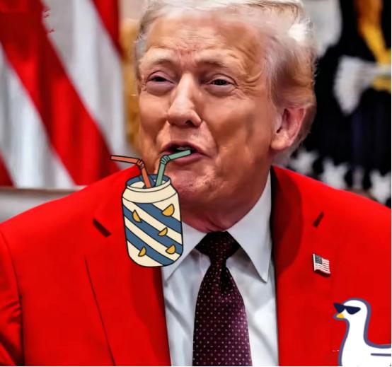 赚命还是赚钱？长荣这次算是真的怕了，船上拉着那82套“海马斯”和两千多发弹药，本