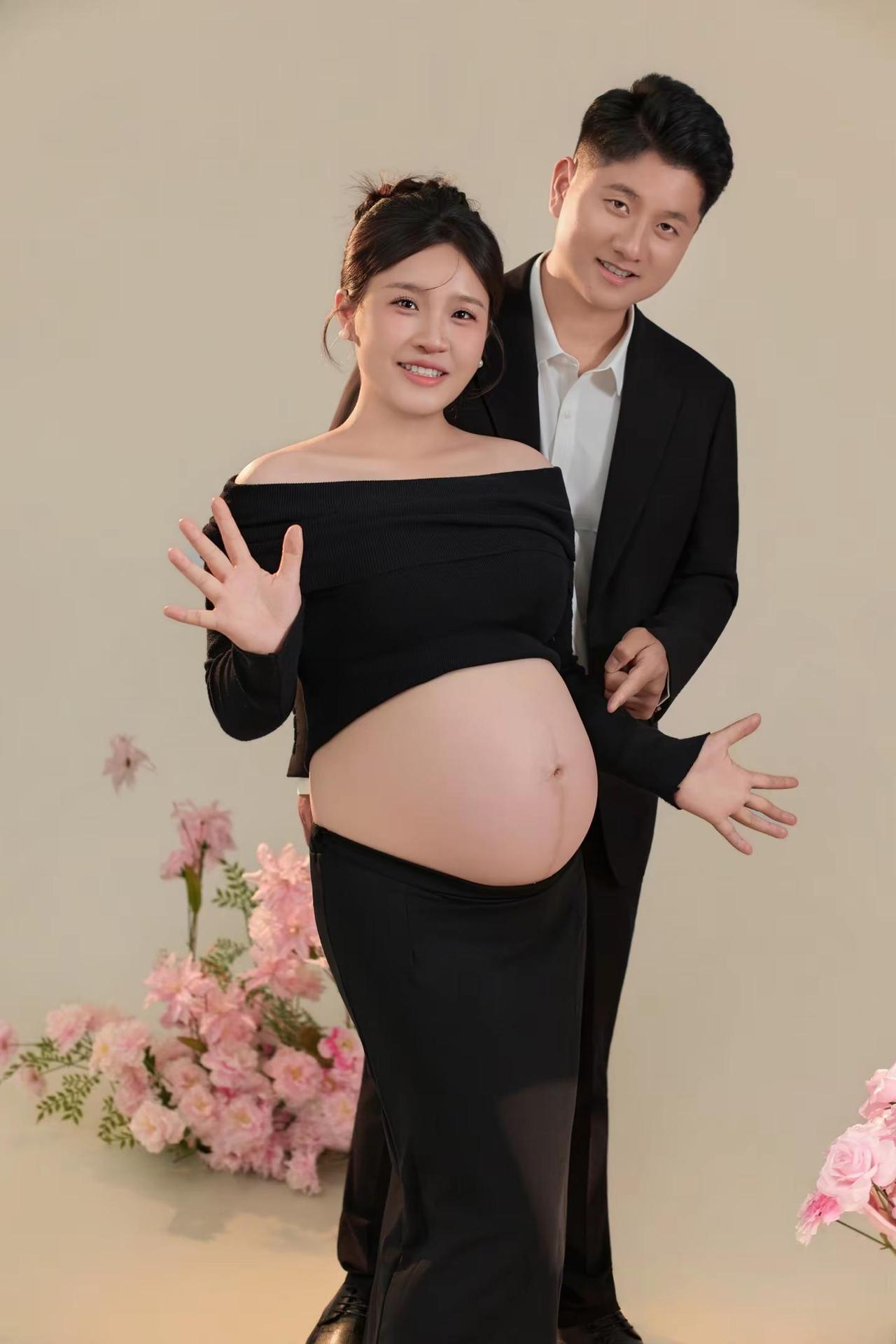 孕妇照来啦~1➕1🟰3❤️3月份即将出生的小马宝，爸爸妈妈都很期待和你见面哦广