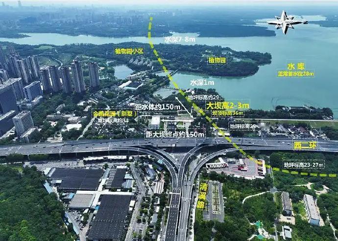 今年合肥应该是修路大建设之年，很多人都说合肥很多地方的路都在修。11月16日，