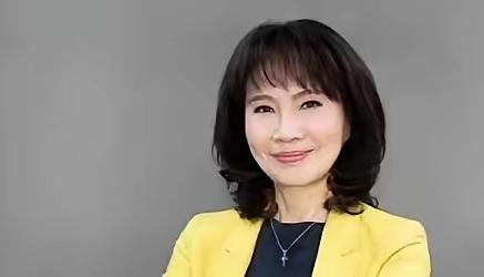 陈凤馨可以接任尹乃菁的职位，也就是说只有陈凤馨坐上国民党文传会主委这个位置，才是
