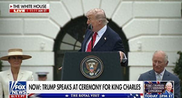 当地时间4月28日特朗普外交名场面彻底翻车！当着到访的英国国王查尔斯三世的面，公