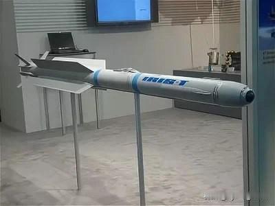 IRIS-T导弹这款导弹的历史始于上世纪90年代。当时，德国在统一后接收了装