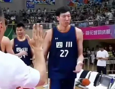 周琦、胡金秋、孙铭徽等代表四川队打全运会已经引起四大矛盾：一是中国篮协和四川篮