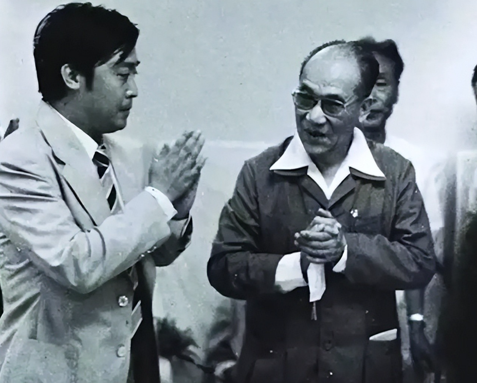 1984年，侯宝林收徒师胜杰，为何马三立必须到场？