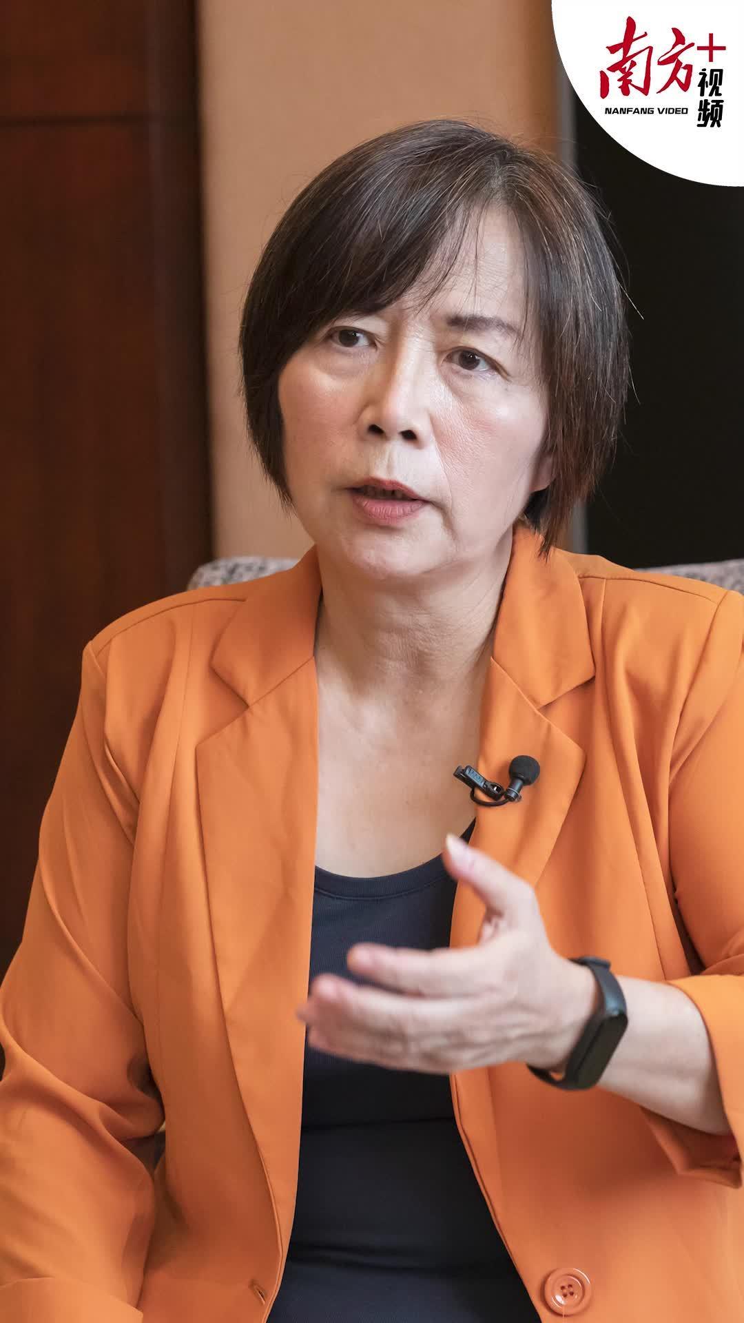 黄智贤帮谷立言洗白，还说自己“不斩来使”——这逻辑跟“绿智贤”有什么区别？黄