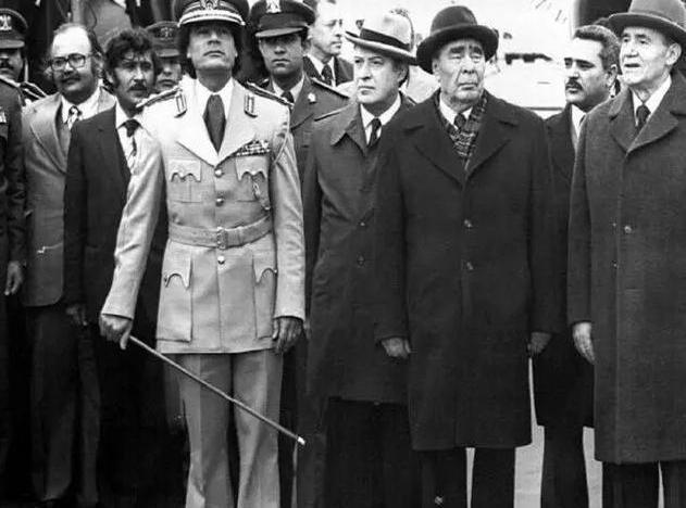 1978年，卡扎菲心血来潮突然想见勃列日涅夫，连个招呼也没打，就坐上专机一头扎进