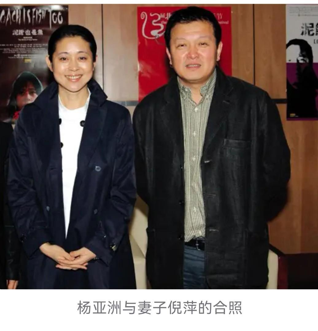 《沉默的荣耀》这部剧火出圈,这两个人也跟着火了——导演杨亚洲和演员余皑磊。杨