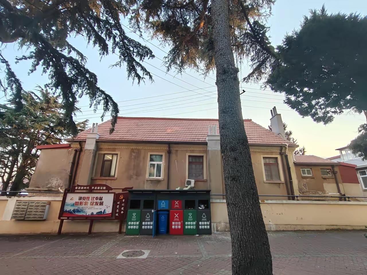 王铎：青岛历史建筑铭牌，不能这样胡编乱写！朋友们，这是青岛市市南区为英烈陈宝仓