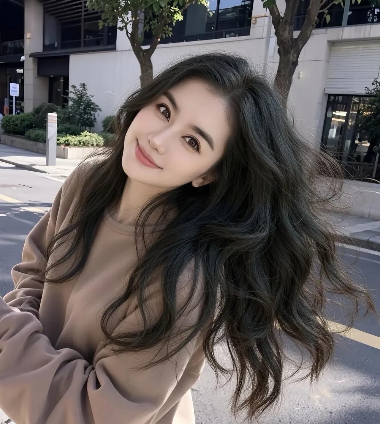 和暗恋的女领导出差，路过的彩票店，我平常就有买彩票的习惯。于是走进店里，来了50