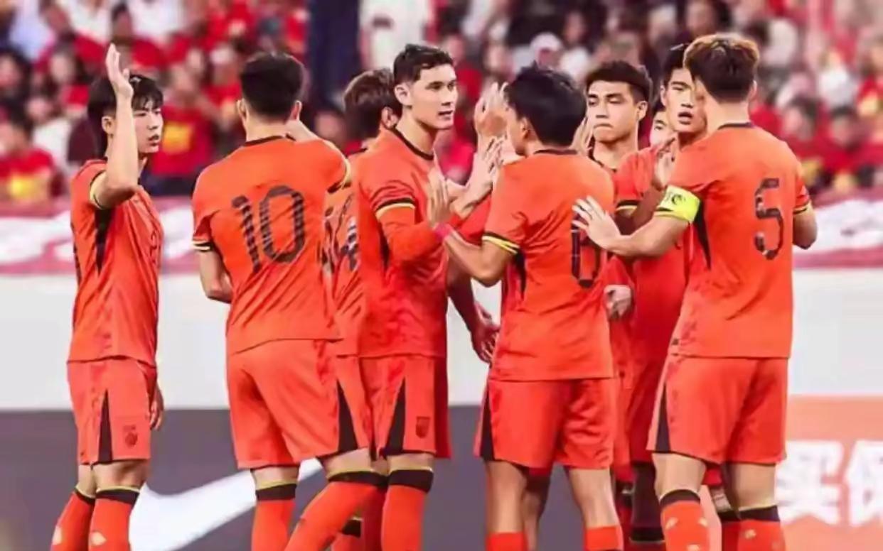 中国U22国足队员身价普遍暴涨，王钰栋150万欧不变，中国本土身价第一名。1：