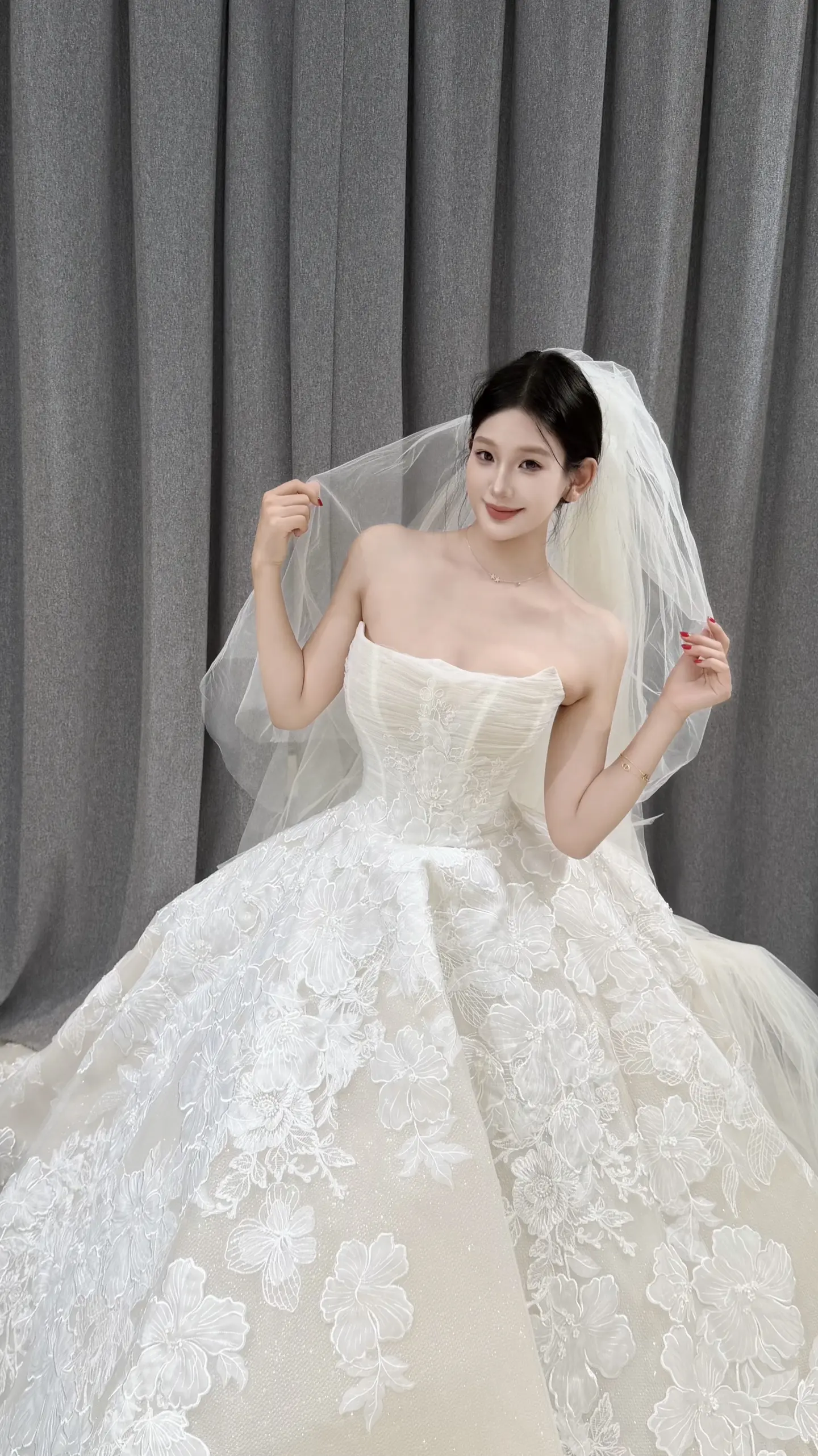 那天 你穿婚纱应该很漂亮吧💍。