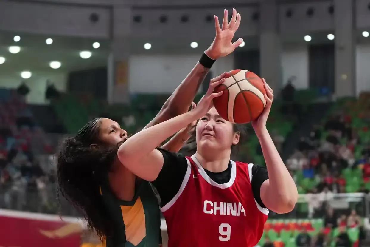 中国女篮热身赛(中国女篮-巴西女篮)，今日直播(2026年03月06日，星期五