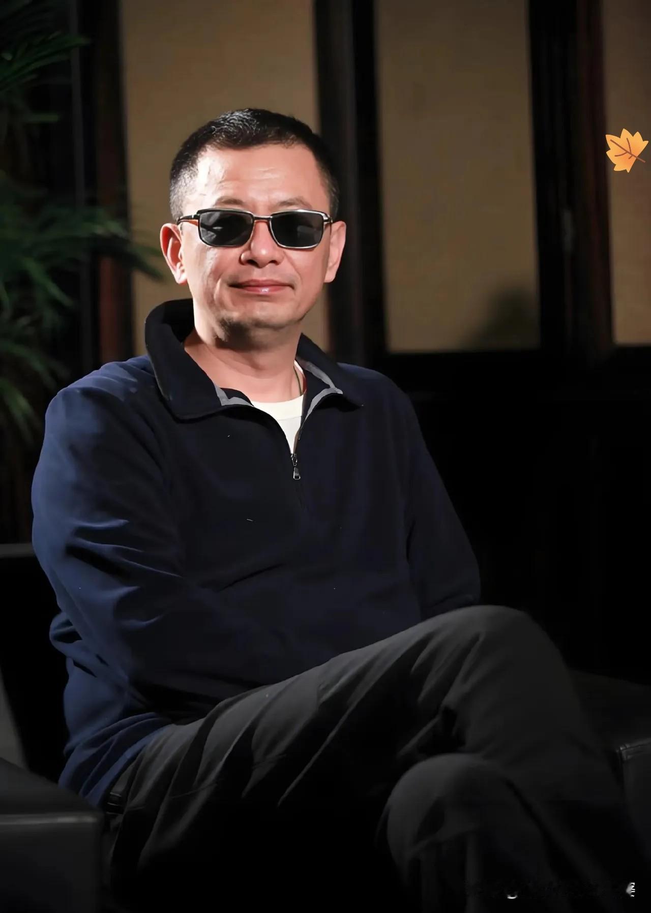 王家卫录音风波闹得沸沸扬扬，可最该慌的从不是当事人，而是背后偷偷录音又公之于众的