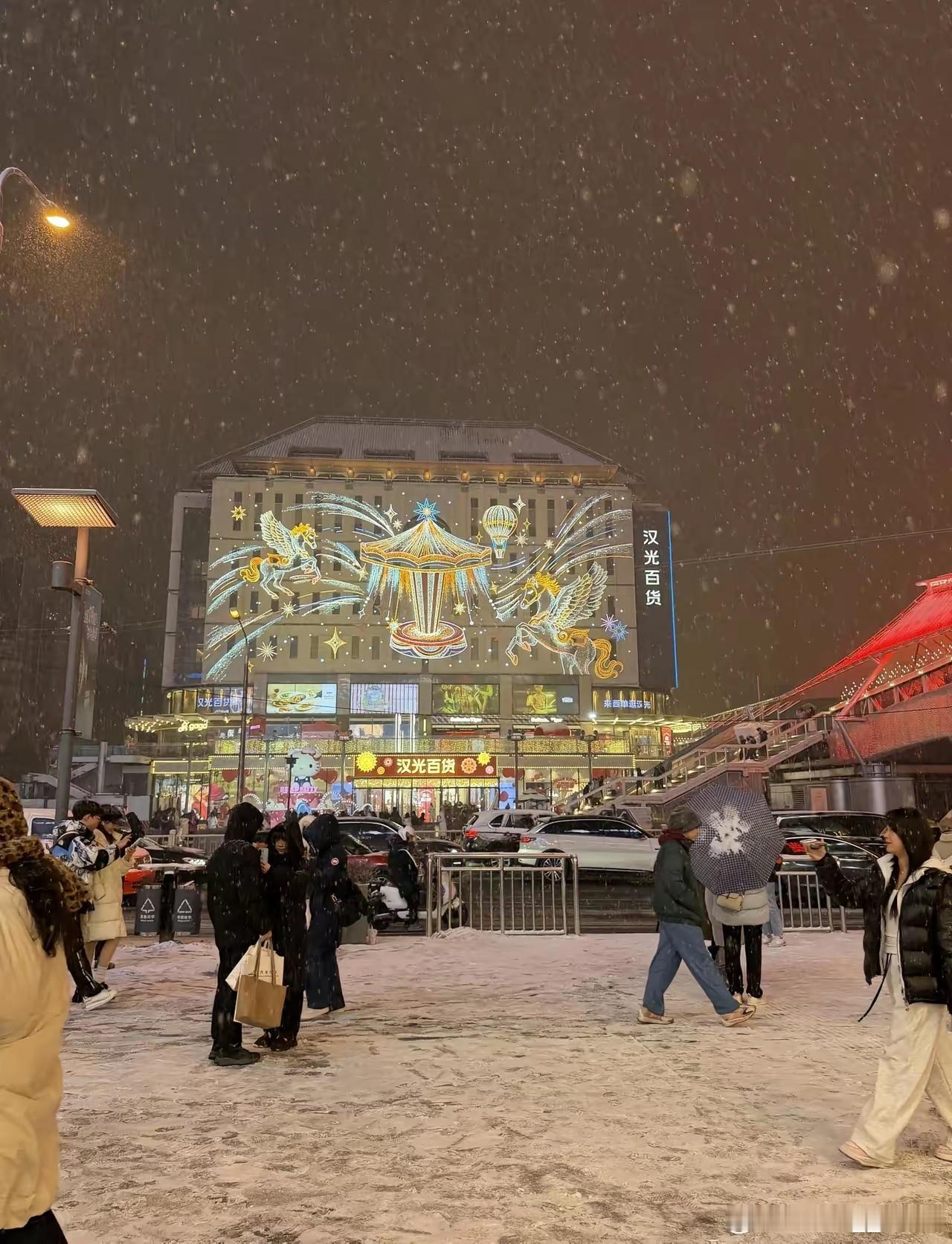 有机会真的好想去趟北京，看看冬天的雪景