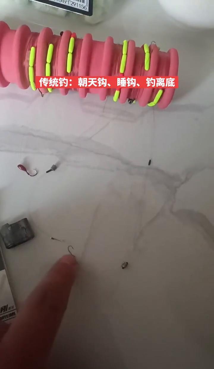 水下摄像头拍下颠覆认知一幕：别人爆护你空军，可能只差一个钩尖的角度。上鱼的关键