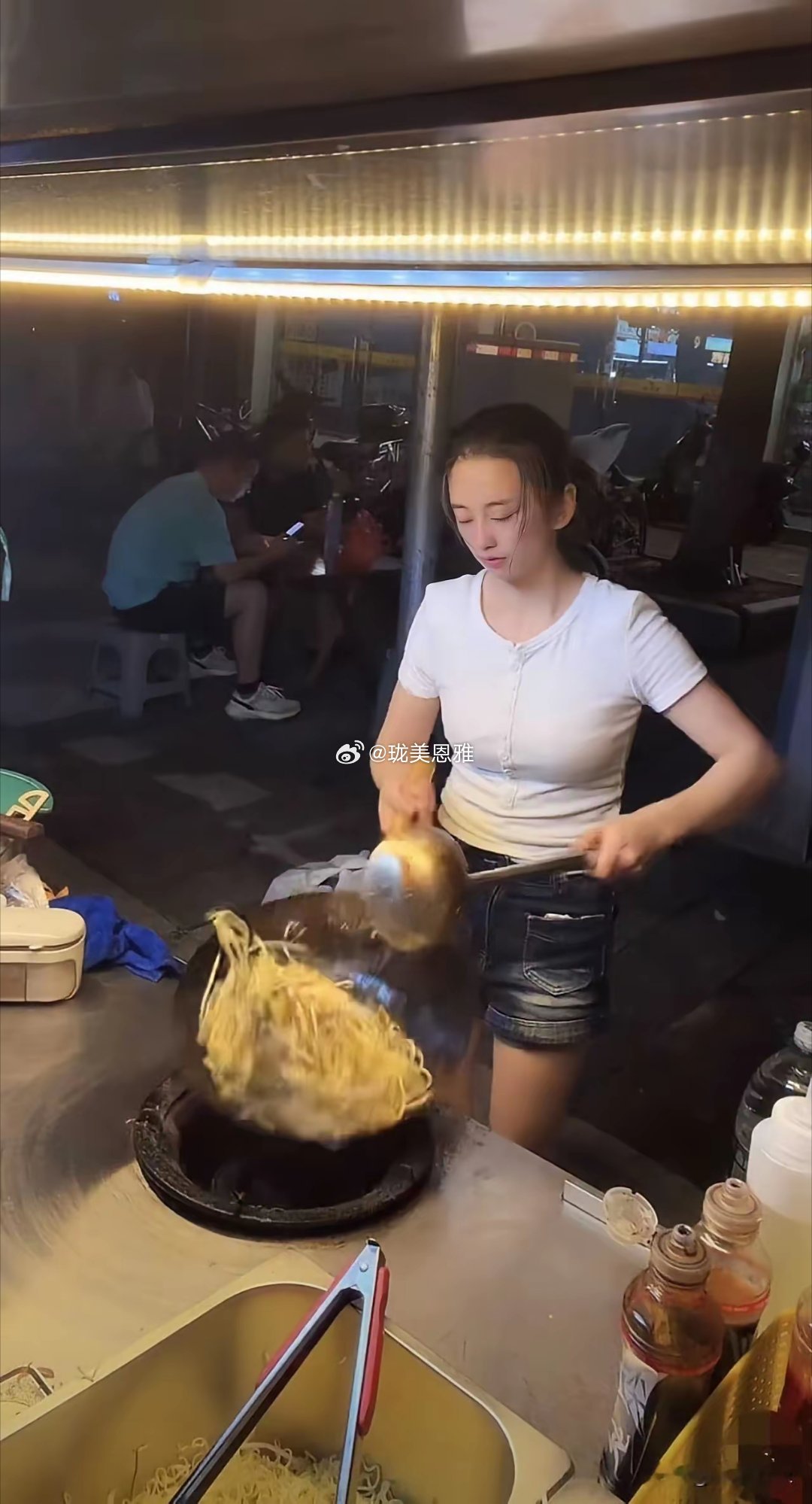 短裤占了30%的功劳​​​