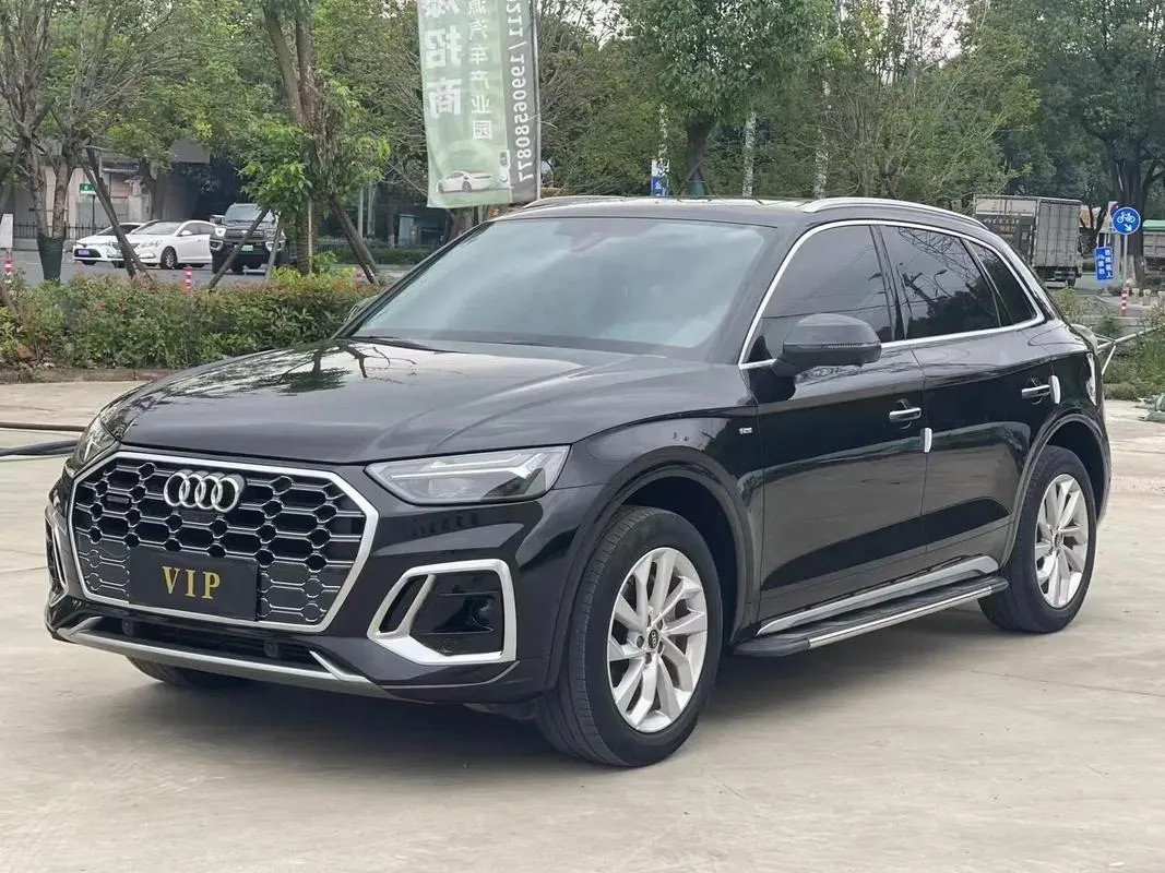 都说奥迪买得起养不起，我这台奥迪Q5L开了三年，确实有点体会。常规小保养在4S店