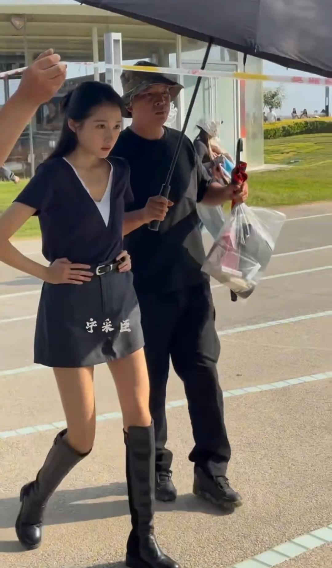 关晓彤最近真的好瘦啊，感觉是历史最瘦