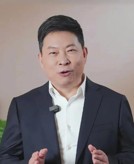 太恐怖了，问界M9的出险率竟然高达0.01%。据最新的行业数据统计，问界M9的