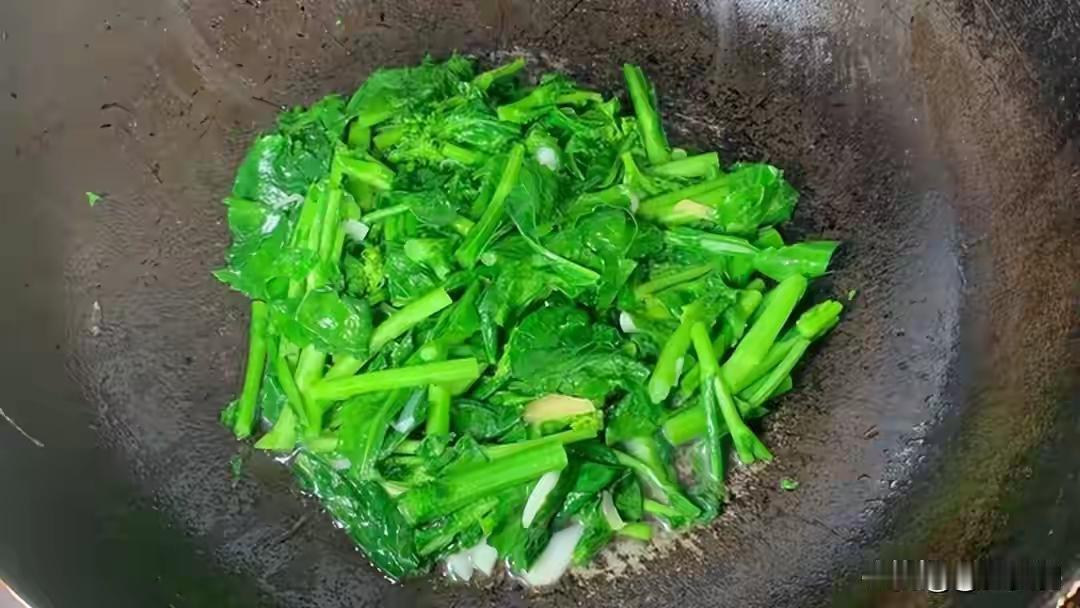 一排毒，二润肺，三清肝，入春要常吃，遇到了别手软，才2元一斤一排毒，二润肺，