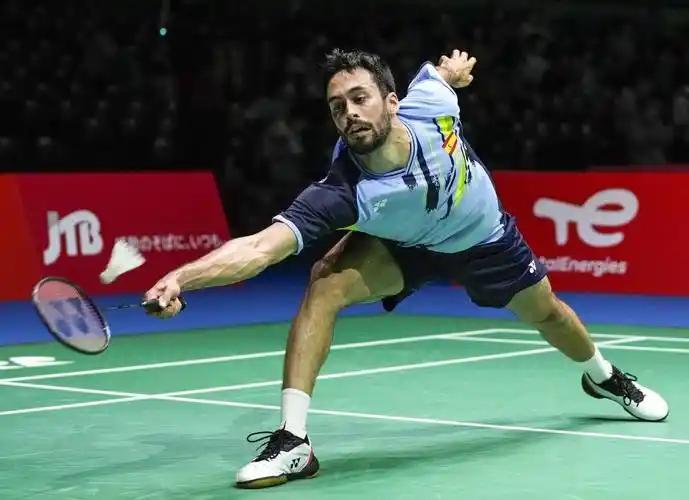 刚刚结束了一场2025澳大利亚羽毛球公开赛男单半决赛，男单世界排名第14的印度选