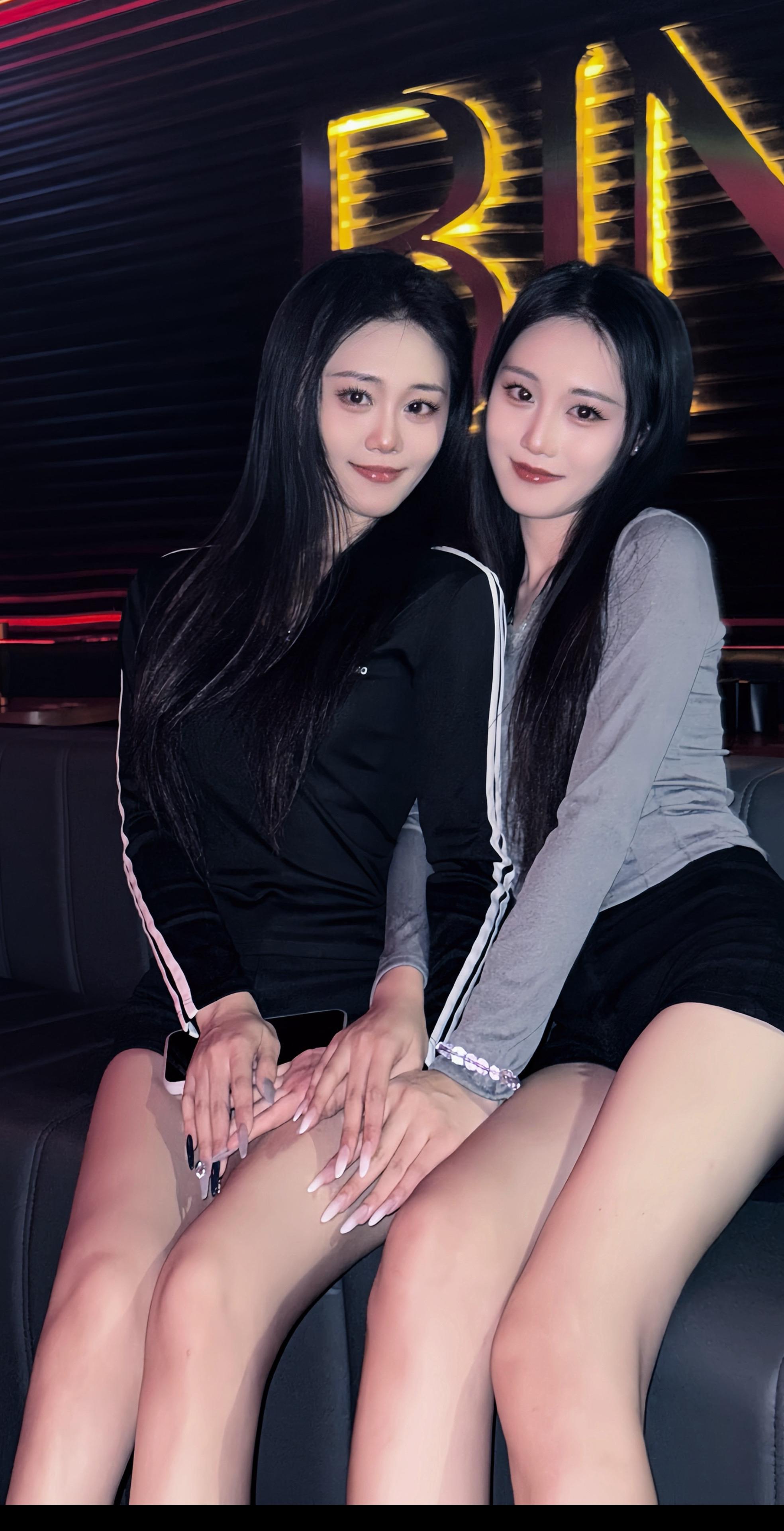 好快，我们̟认识的时候才0岁ͤ。