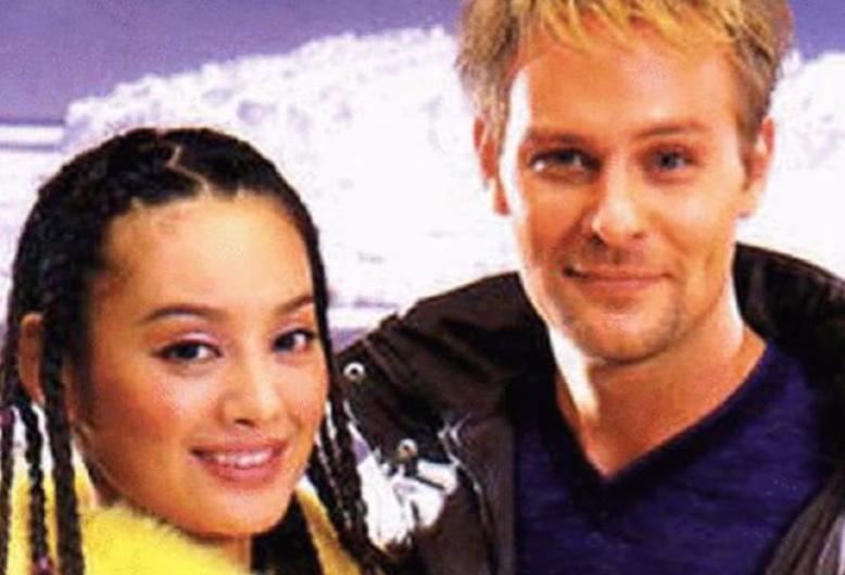 1997年，宁静嫁与美国演员保罗，保罗父母乃农场主，豪爽道：“想要啥尽管说。”