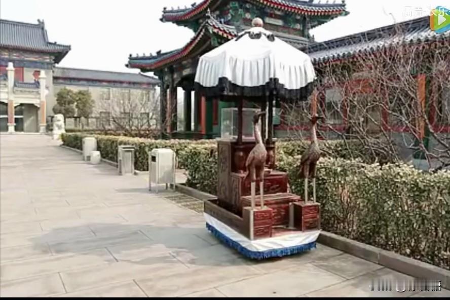 这是什么？今天刷到迟重瑞的妻子送别的视频里看到这个车，以为和她作为企业家的事迹