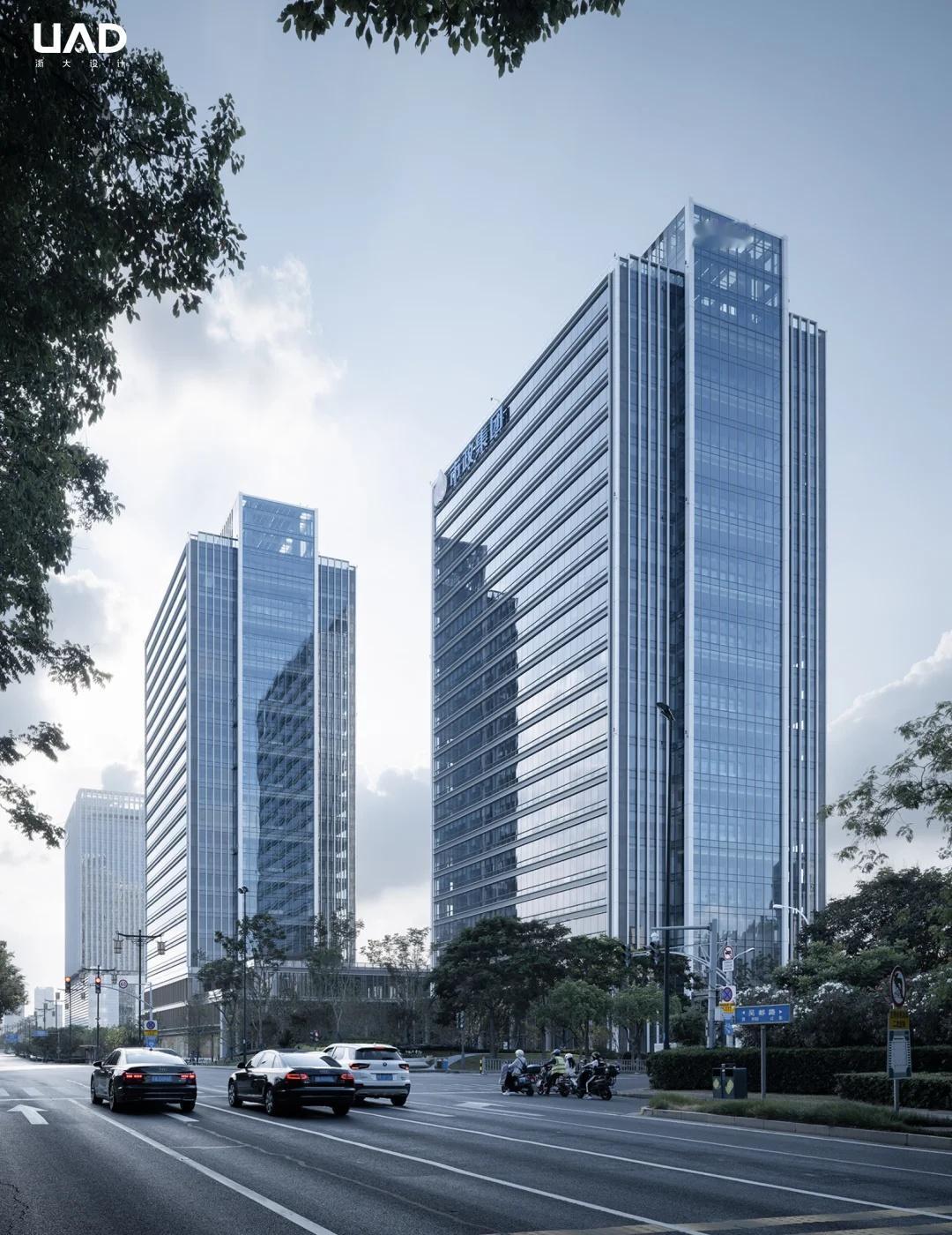 UAD作品｜错落双塔，无锡市政科创产业园🌍设计打破了传统高层办公的封闭模式，